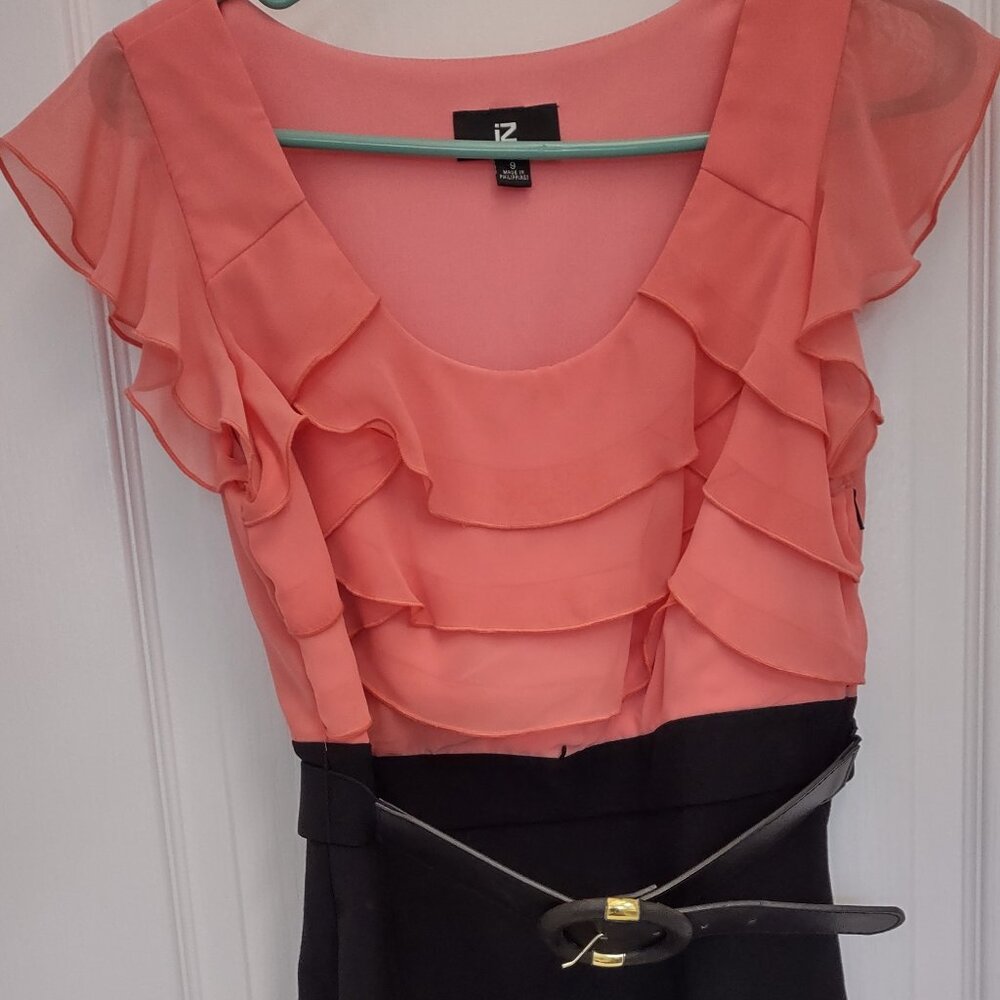 Lovely special occasion dress. Size 9. EUC